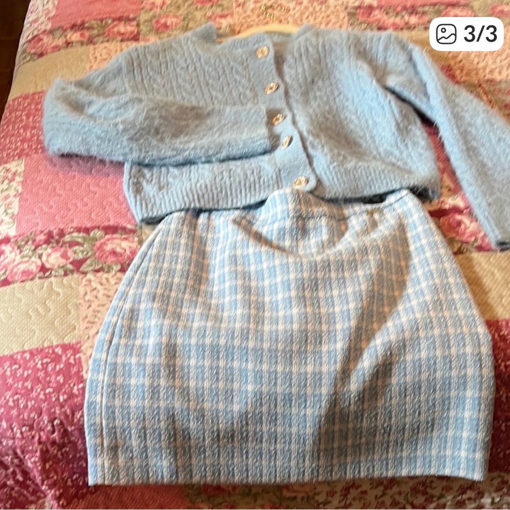 Cropped Light Blue Cable-Knit Button Cardigan - image 1